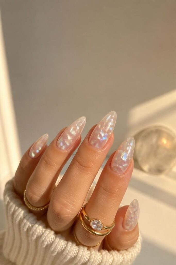 28 Summer Almond Nail Ideas 2026 Trendy and Gorgeous Designs That Are Perfect for Every Sunny Day image