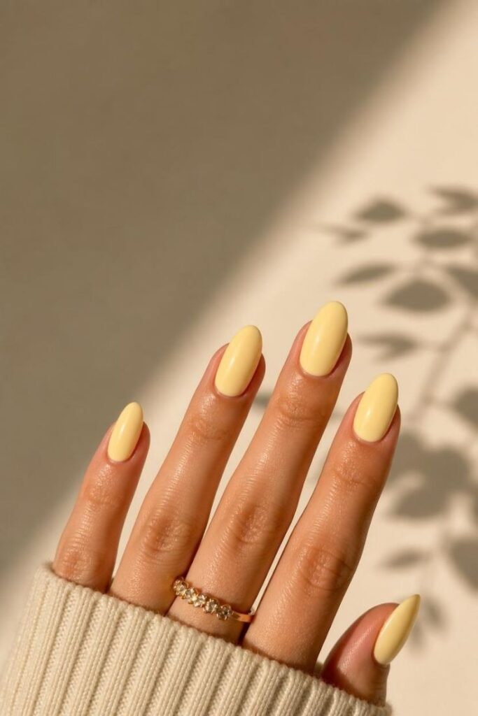 28 Summer Almond Nail Ideas 2026 Trendy and Gorgeous Designs That Are Perfect for Every Sunny Day image