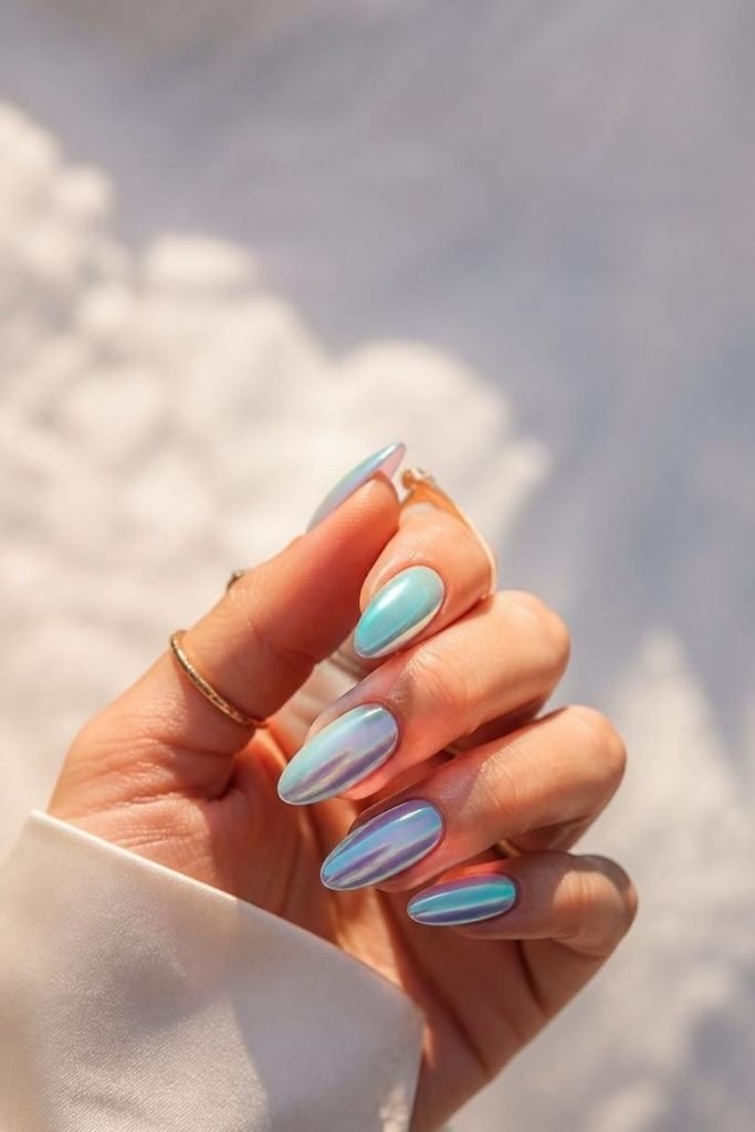 29 Pool Party Nails 2026: Fun, Colorful Designs for Summer Vibes mermaid-chrome-nails