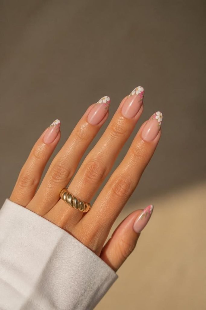 island-flower-french-tips