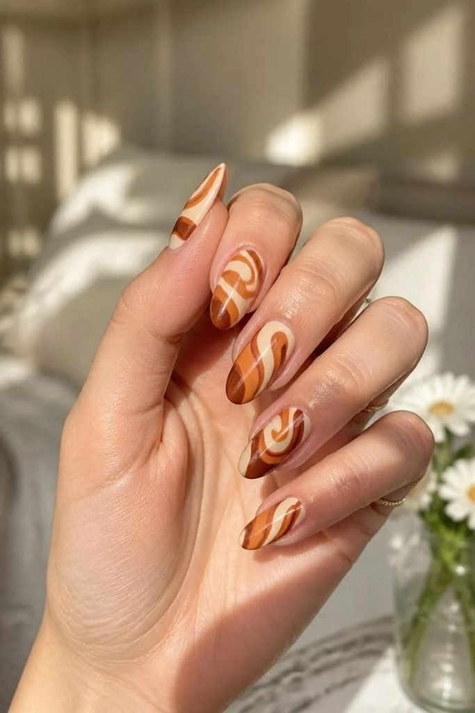 pumpkin-spice-swirl-nails