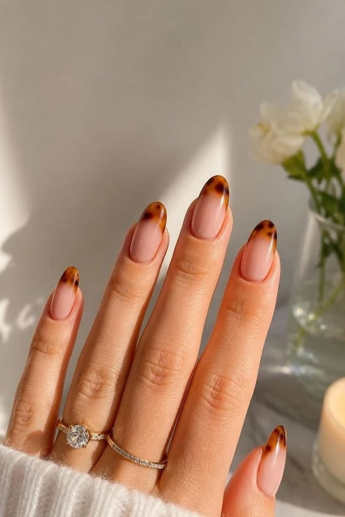 tortoiseshell-french-manicure