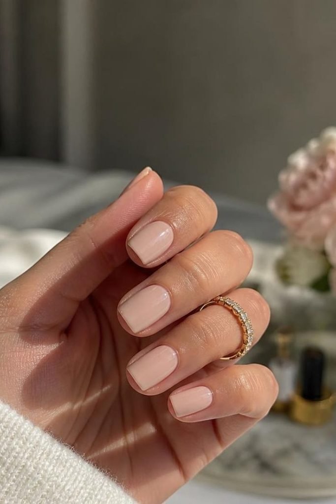 short-square-nude-nails